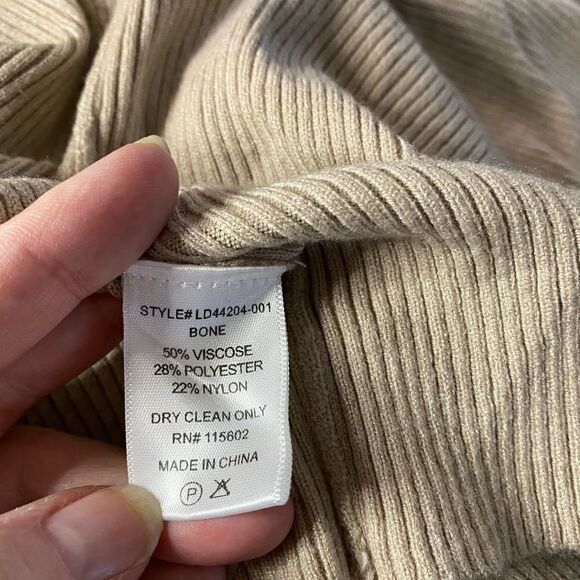 NWT All In Favor beige cutout long sleeve ribbed midi dress size medium - Picture 9 of 9